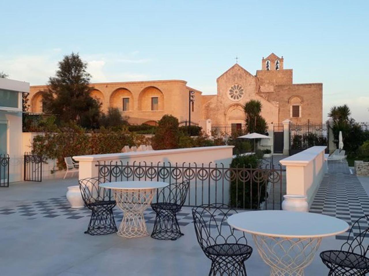 Villa Ascosa - Relais Sul Mare Trani Exteriör bild
