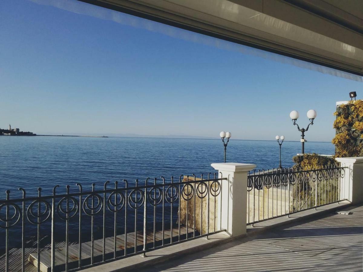 Villa Ascosa - Relais Sul Mare Trani Exteriör bild